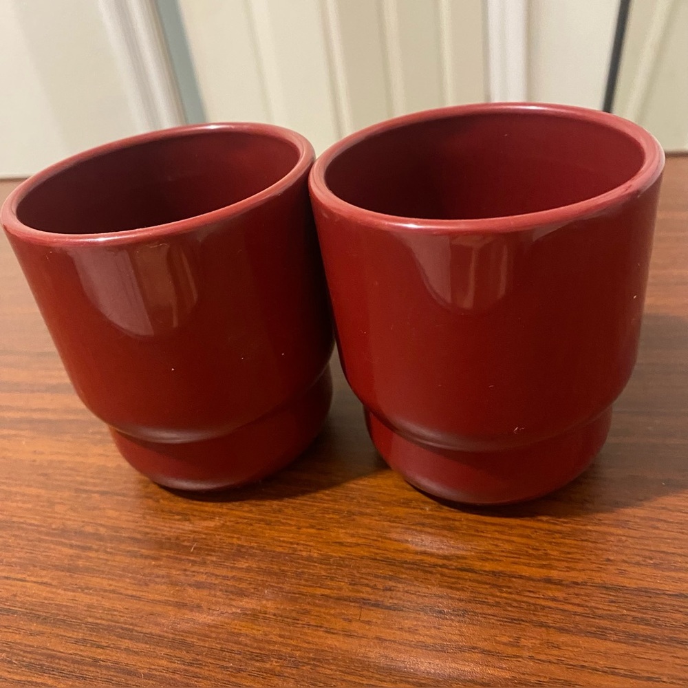 Tupperware Set of 2 Vintage Stackable Coffee Cups Mugs Maroon